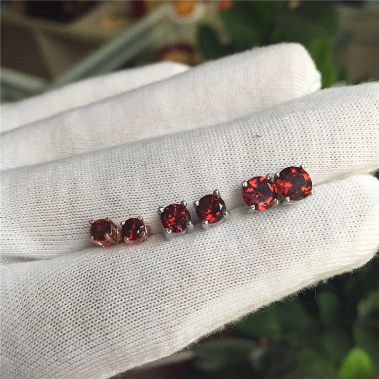 Women's 925 Sterling Silver Natural Garnet Earrings