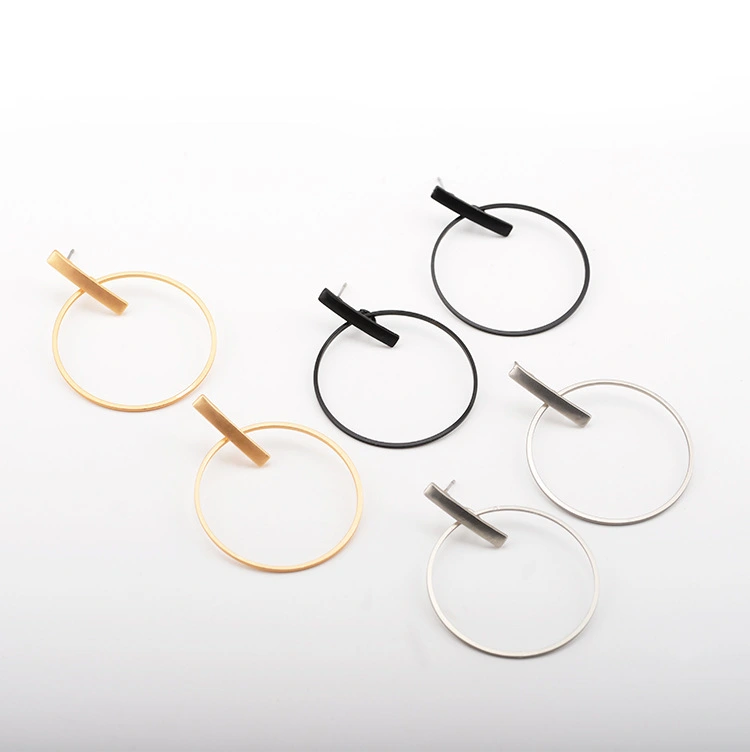 Simple Temperament Big Circle Female Earrings