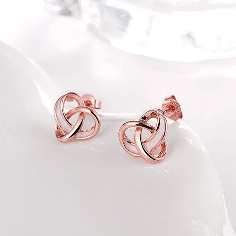 Creative Knotted Love Heart-shaped Earrings