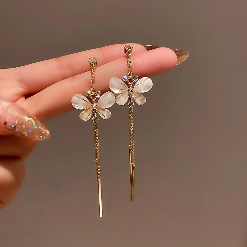 925 Silver Needle Korean Fashion Simple Earrings Diamond Butterfly Petals