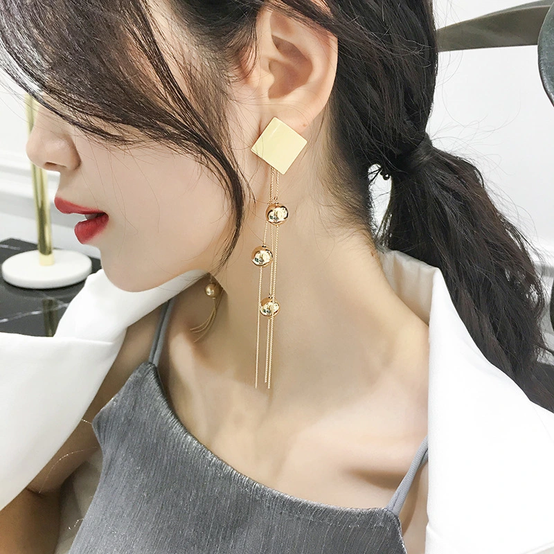 Women's Exaggerated Silver Needle Long Tassel Earrings