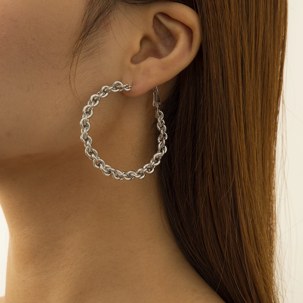 Retro Fashion Circle Geometric Big Earrings Simple Style