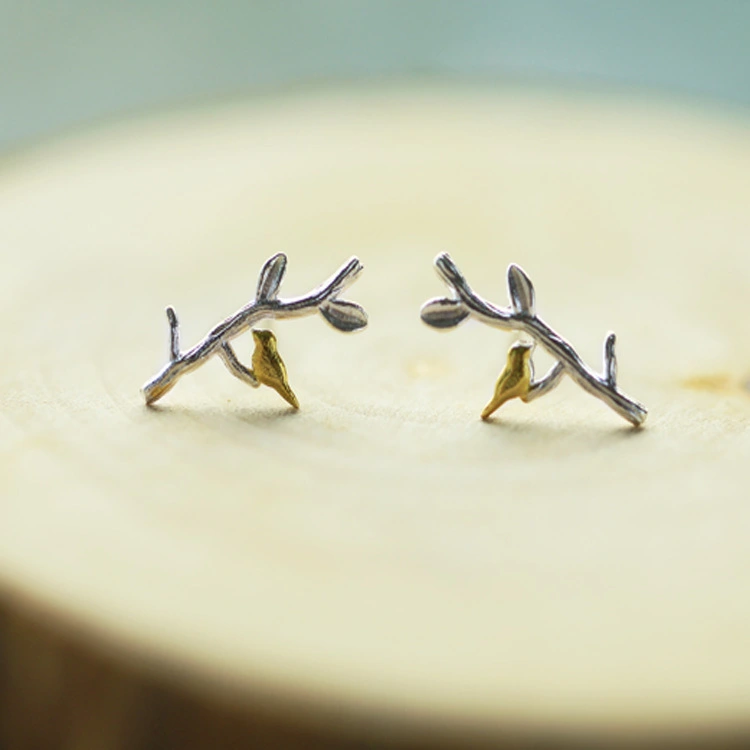 Simple branch bird earrings