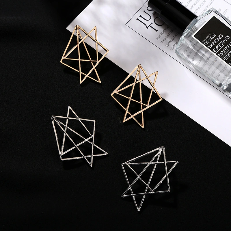 Geometric polygonal irregular earrings