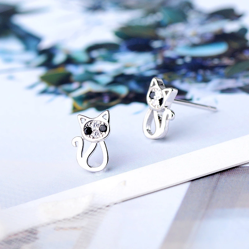 Sterling Silver Black Eye Cat Stud Earrings