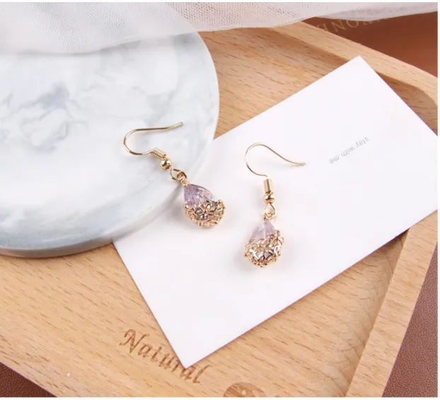 Drop zircon earrings