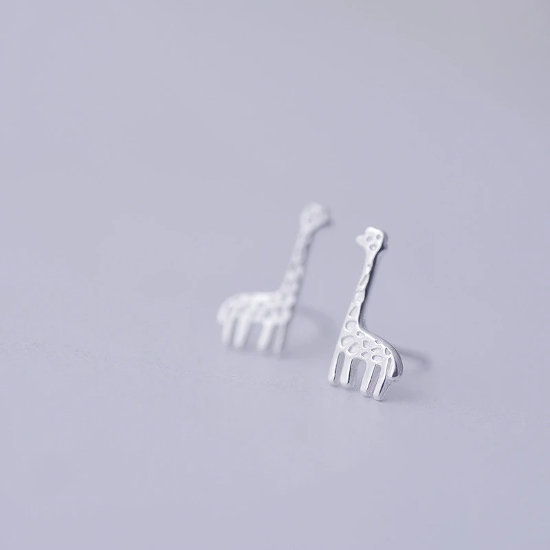 S925 Sterling Silver Lovely Sweet Style Exquisite Giraffe Shape Earrings