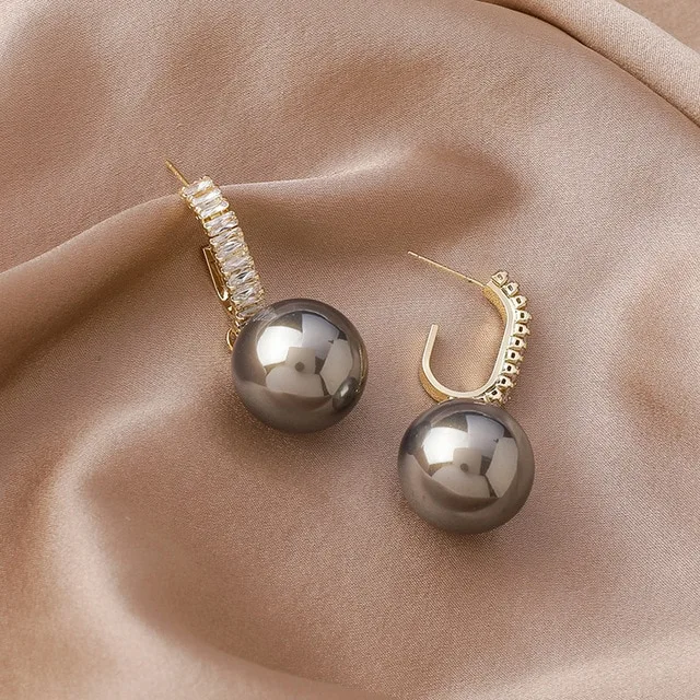 Vintage Metal Earrings Pearl Earrings Hong Kong Style Earrings