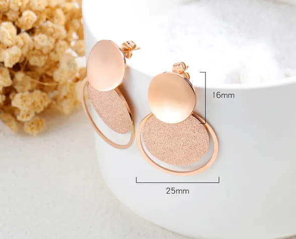 Golden frosted round earrings