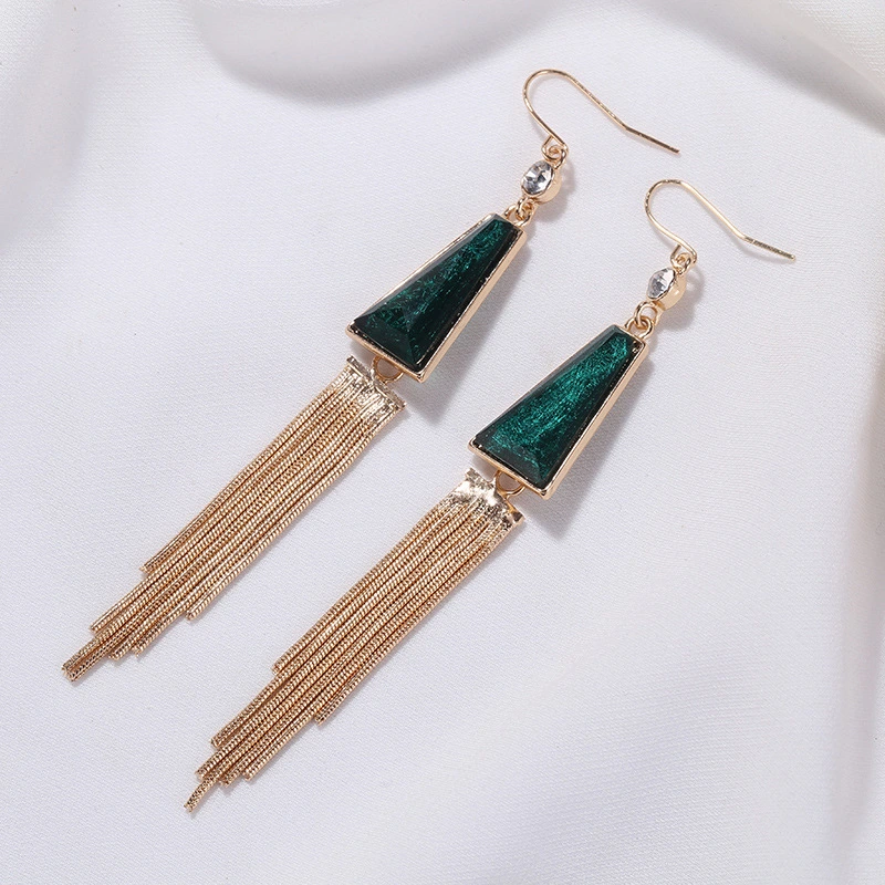 Vintage earrings with geometric tassel earrings