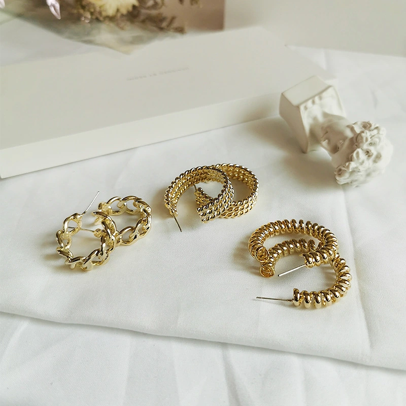 Mini Personalized Retro Chain Circle Ring Woven Small Earrings