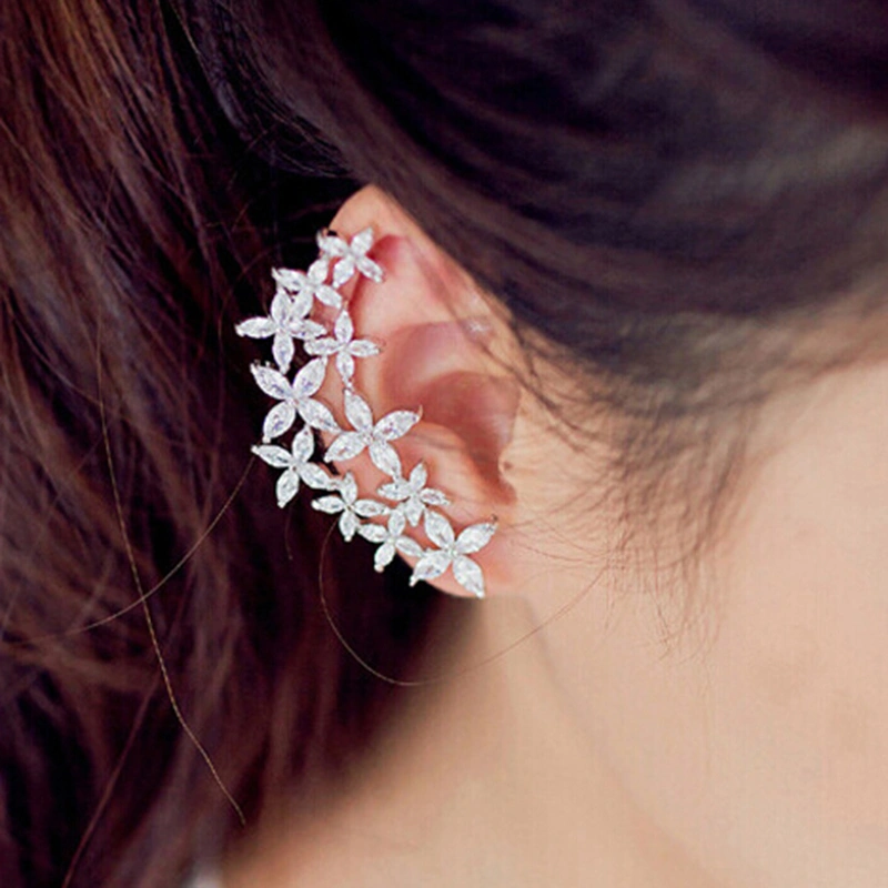 Creative And Beautiful Four-leaf Clover Earrings With Hao Shi