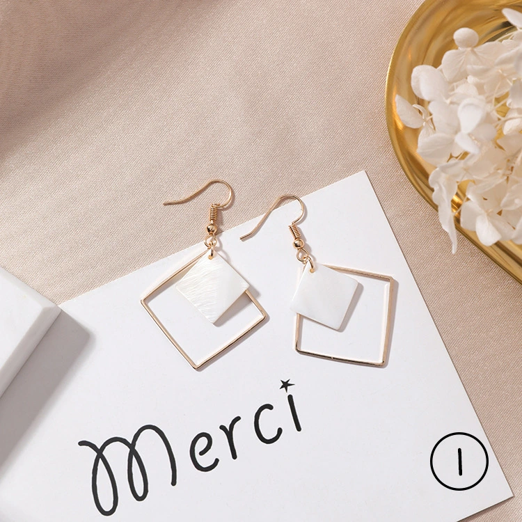 Shell petal geometric earrings