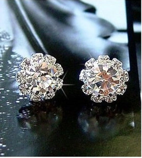 Korean Fashion Zircon Flash Diamond Sun Flower Earrings