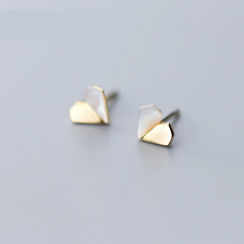 Simple Personality Shell Stud Earrings Women