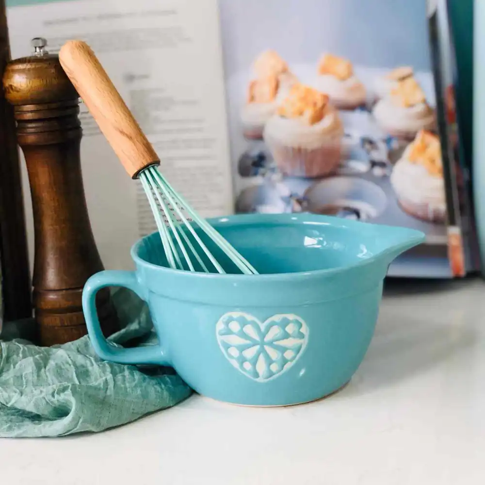 American Retro Embossed Lake Blue Sharp-Mouth Drainage Bowl