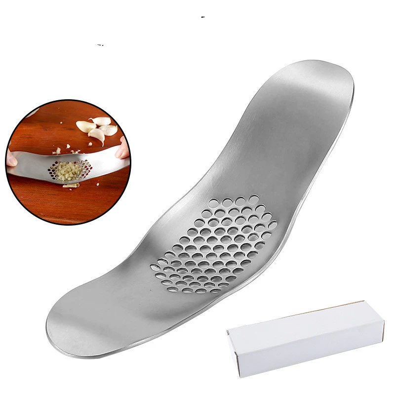 Arc-shaped Garlic Press Stainless Steel Manual Garlic Masher Creative Garlic Twister Kitchen Garlic Grinder