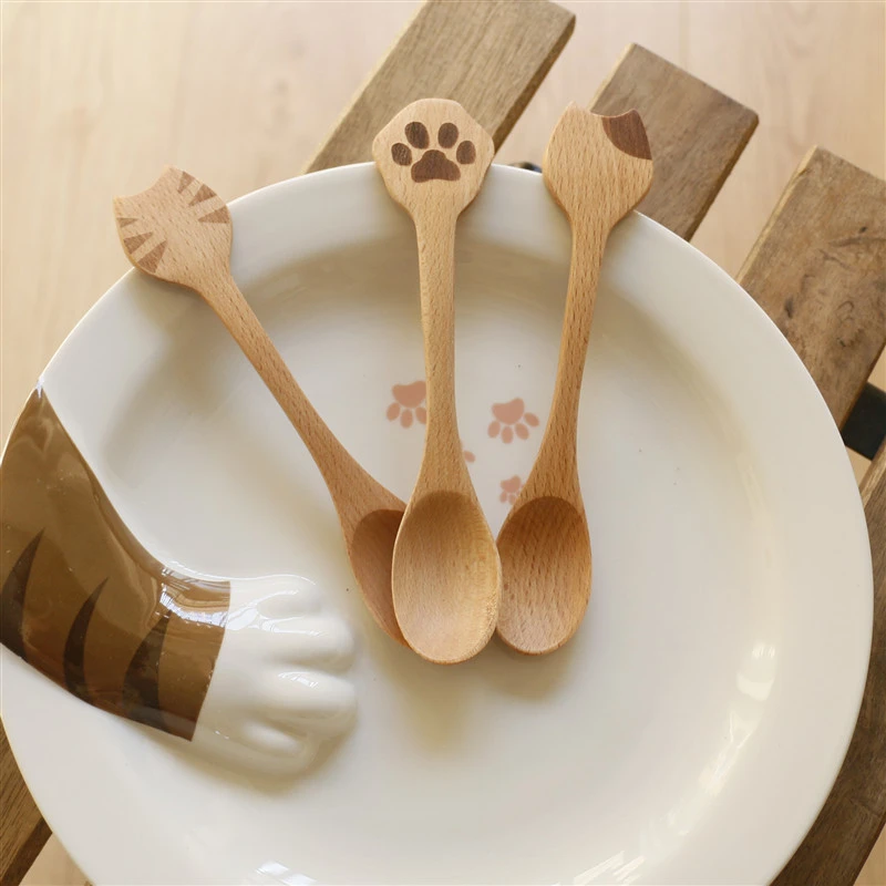 Soft cute cat's claw solid wood mixing spoon