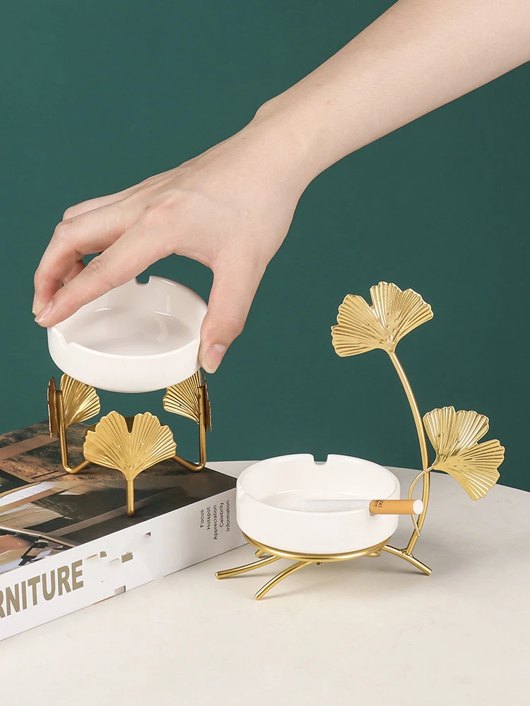 Ceramic Light Luxury Ginkgo Leaf Coffee Table Ashtray