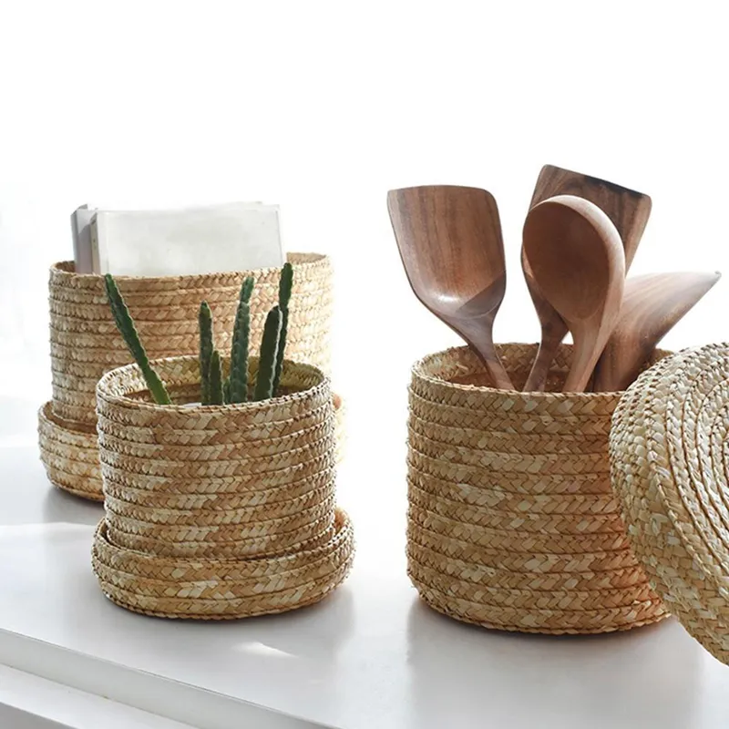 Wheat straw woven storage basket