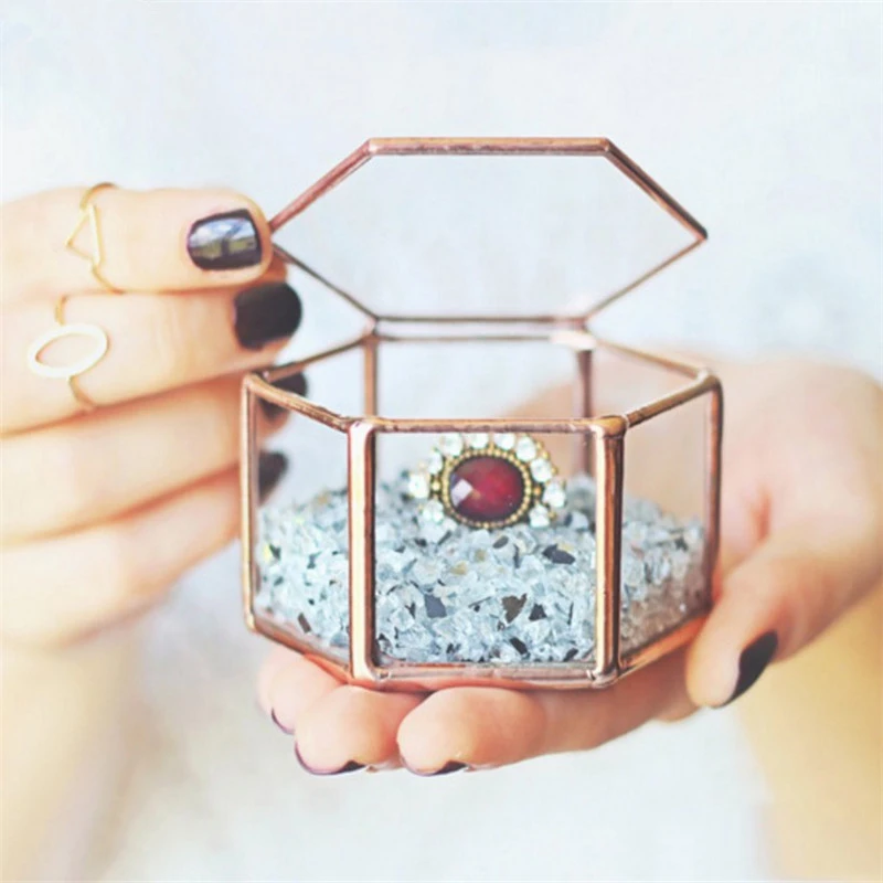 Glass jewelry box