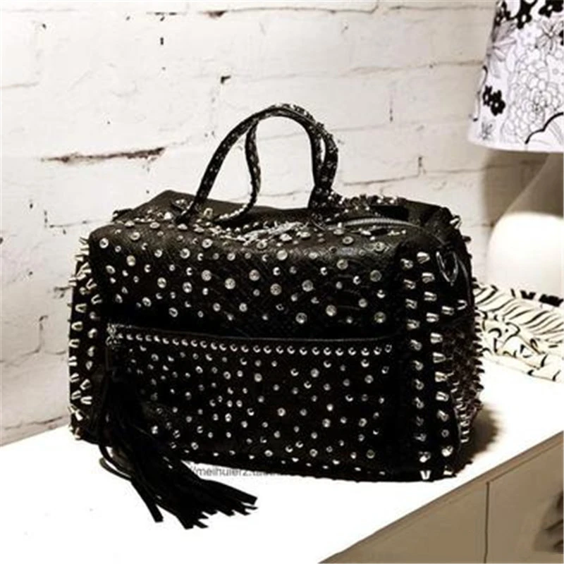 Ladies Handbag Personalized Rivet Rhinestone Shoulder Bag