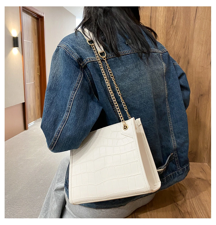 Large-Capacity Pattern Chain Bag Fashion Women'S Bag Shoulder Messenger Tote Bag