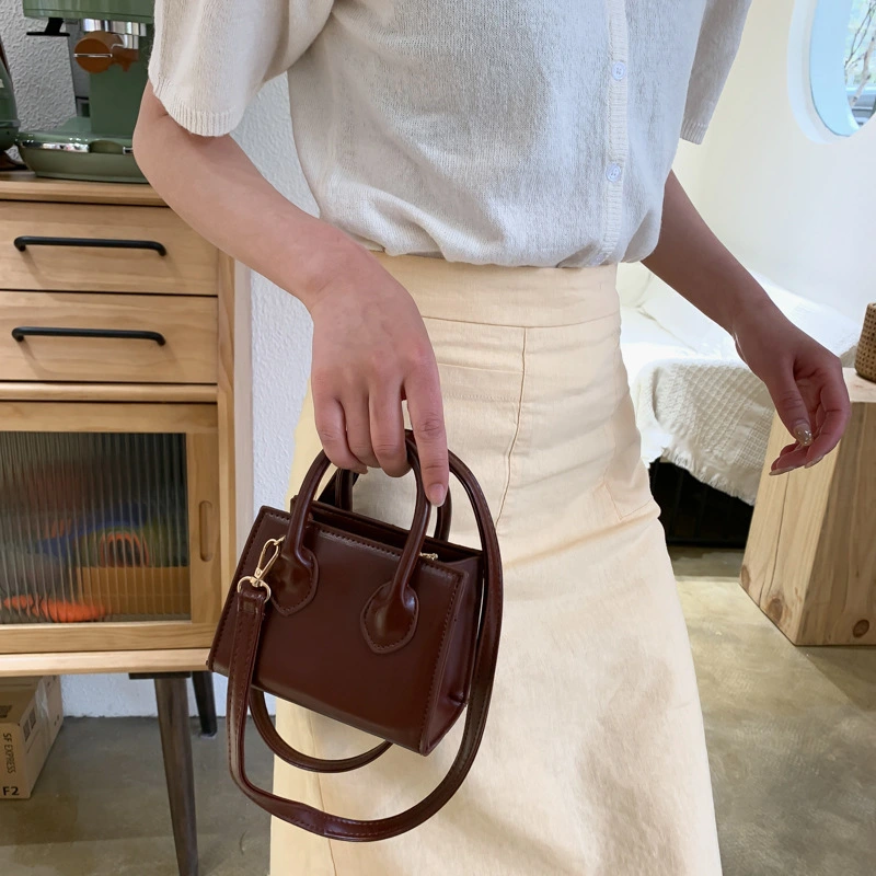 One-shoulder Cross-body Western Style Small Square Bag