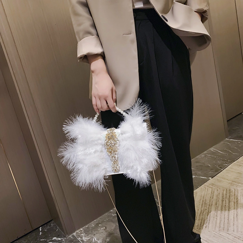 Pearl Chain Diamond-studded Fur Dinner Plush Bag