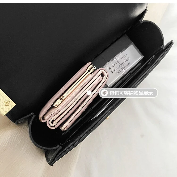 Embroidered thread one shoulder small square bag