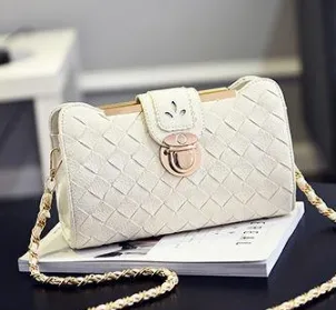 One-shoulder messenger chain bag fashionable ladies all-match
