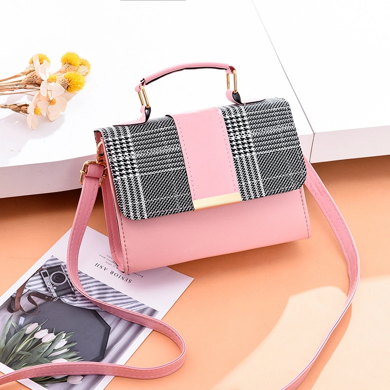 Fashion simple one shoulder small square bag