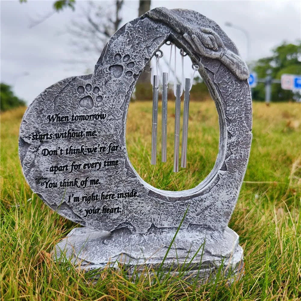 Heart Shaped Paw Prints Dog Pet Memorial Stones with Wind Chimes, Loss of Headstones Grave Markers for Pet Dog Memorial Gifts for Garden Backyard Patio or Lawn