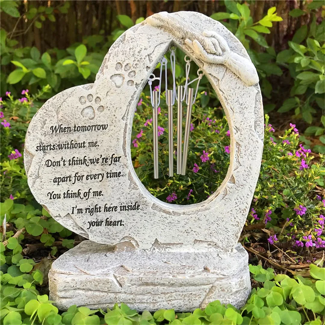 Heart Shaped Paw Prints Dog Pet Memorial Stones with Wind Chimes, Loss of Headstones Grave Markers for Pet Dog Memorial Gifts for Garden Backyard Patio or Lawn