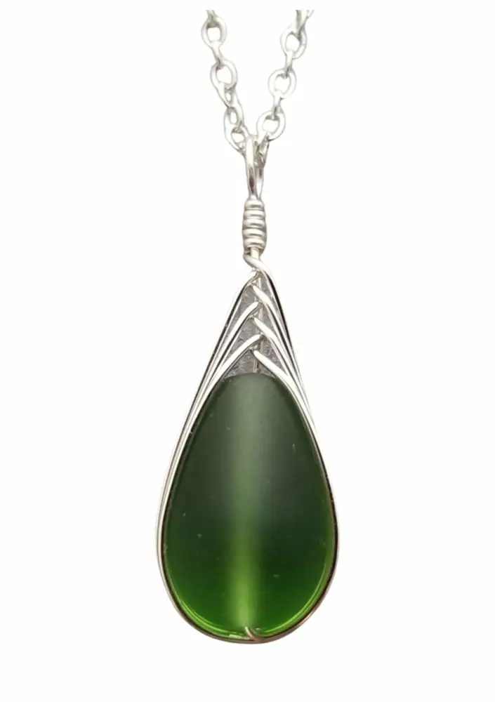 Yinahawaii Handmade Sea Glass Necklace, Hawaiian Jewelry For Women, Braided Teardrop Necklace, Unique Sea Glass Jewelry For Women Birthday Gift (Emerald - May)