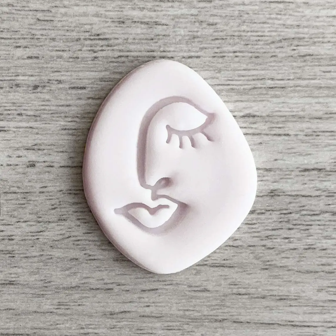 Abstract Face 4 Embosser, Stamp For Fondant, Polymer Clay, Cookies, Ceramics, Soap and dough