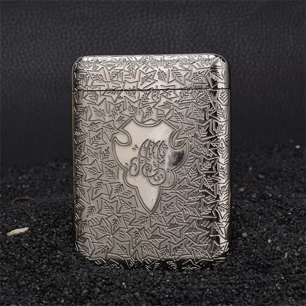 Classic European Engraved Thick Three-Open Cigarette Case