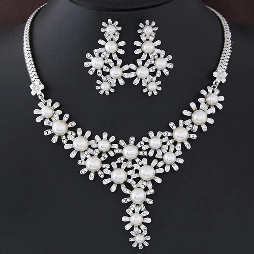 Short Necklace Popular Elements Bridal Jewelry Set Accessories