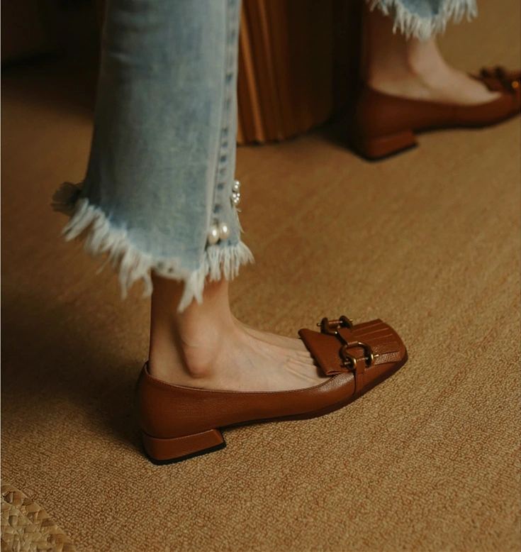 Spring NEW Low Heel Square Head Tassel Shallow Mouth Pumps