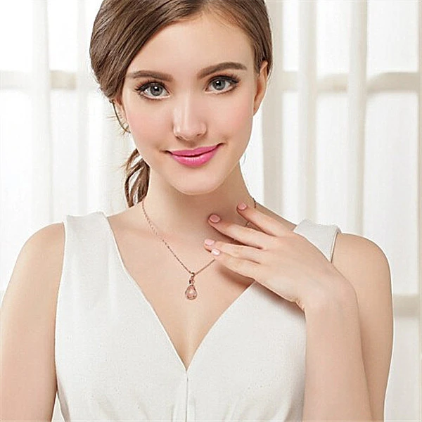 Sleek Tone Fashion Clavicle Silver Plated Rose Gold Necklace