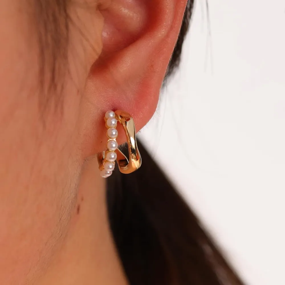 Small Pearl Geometric C Shape Earrings