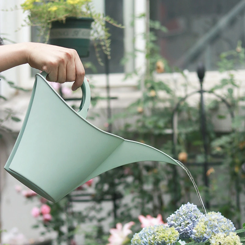 Watering Flower Watering Can Long Mouth Plastic Thickening Sprinkler