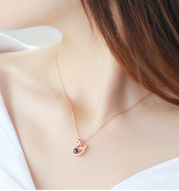 Projection 100 Languages Love You Swan Pendant Clavicle Chain