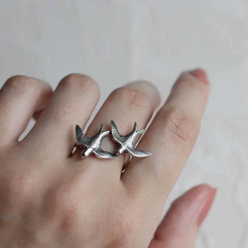 Silver Dove Ring Female European And American Simple Retro