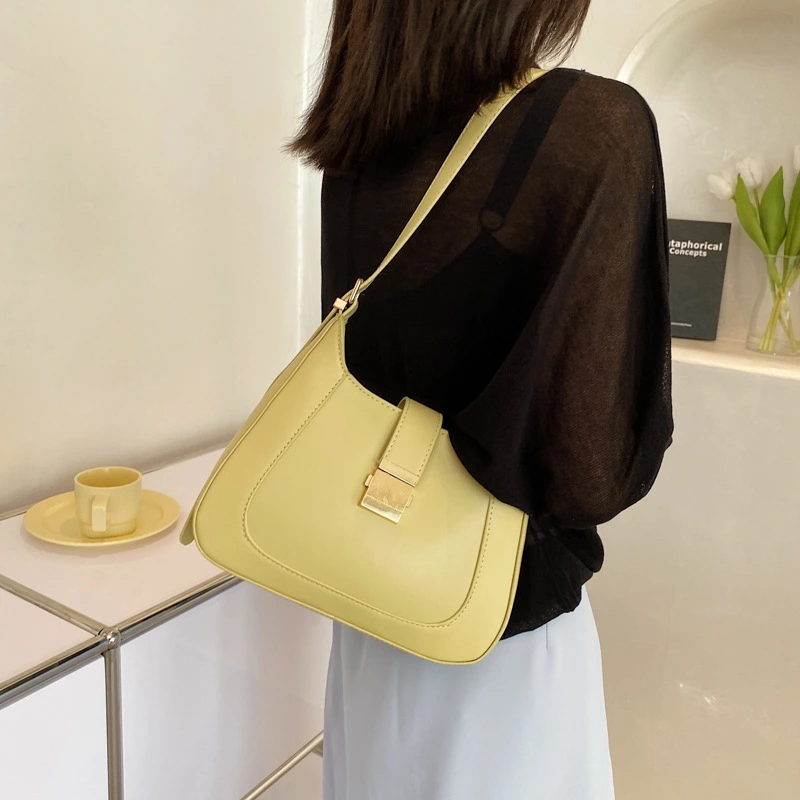 Women's Summer New Solid Color Fashion Messenger Handbag