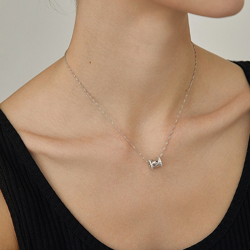 Women's Fashion Simple Necklace Clavicle Chain