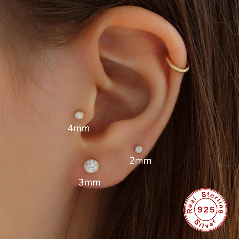 Round Flat Internal Thread Piercing Cartilage Stud Earrings