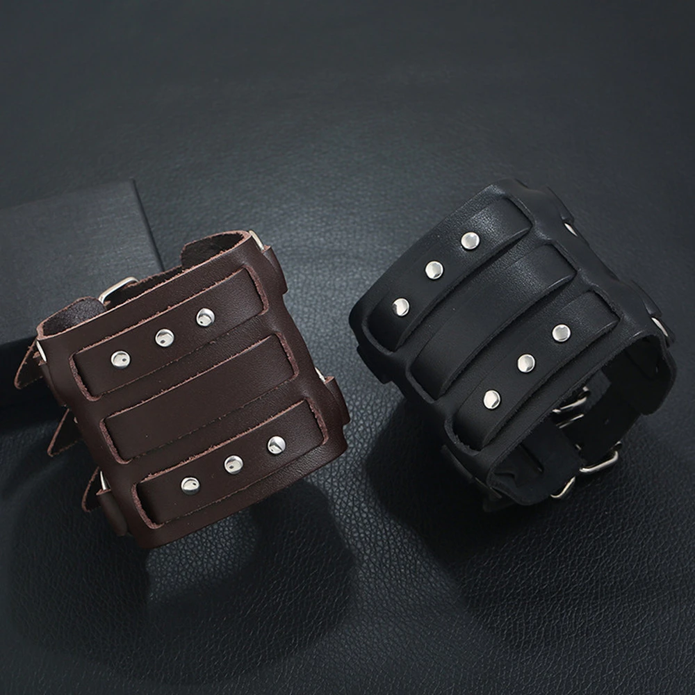 Studded Punk Wide Leather Leather Bracelet Exaggerated