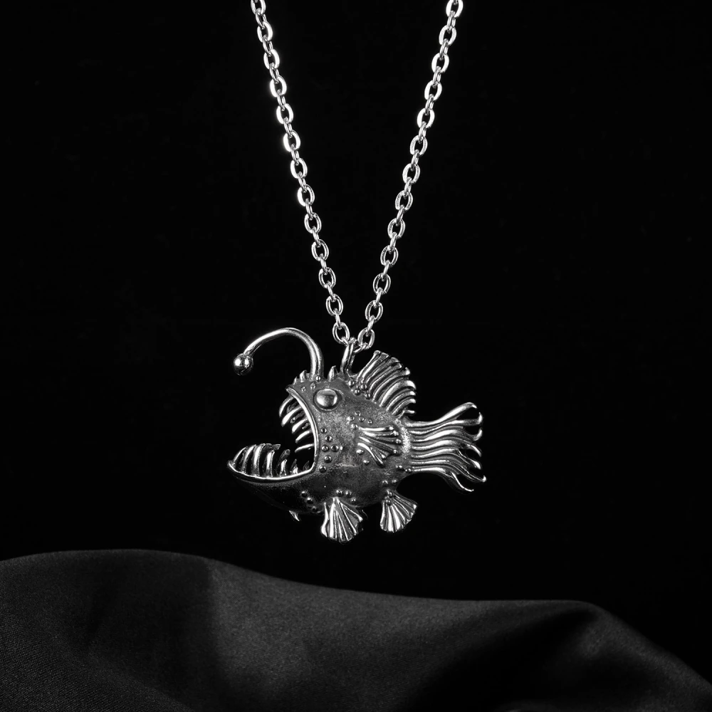 Street Hip Hop Classic Vintage Men Stainless Steel Fish Necklace