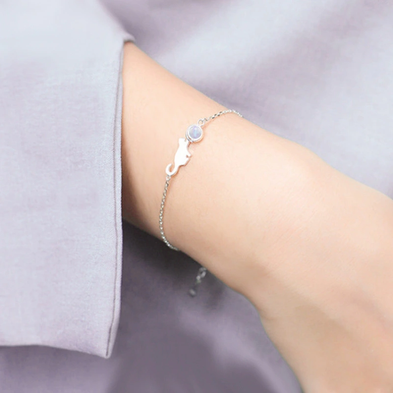 Women's Cute Personality Moonstone Kitten Bracelet